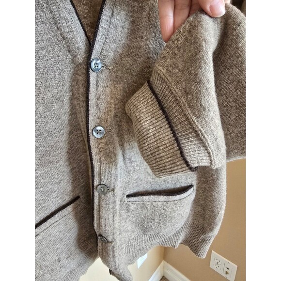 Lambs wool cardigan from Towne and King men's size 40 (medium) - Picture 4 of 5